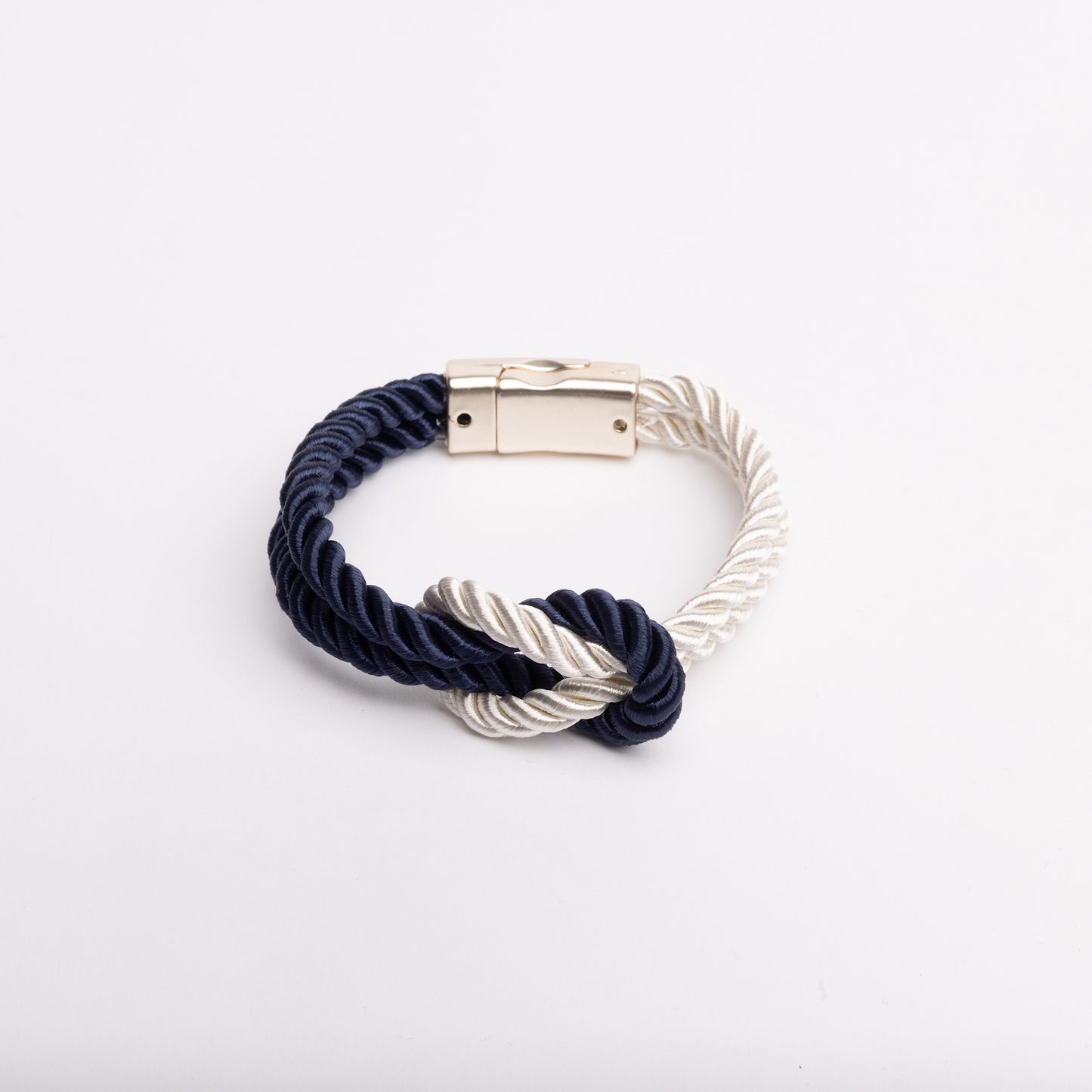Royal Blue/Cream Magnetic Bracelet
